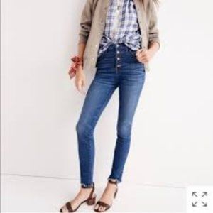 Madewell high-rise skinny jeans chewed-hem size 27
